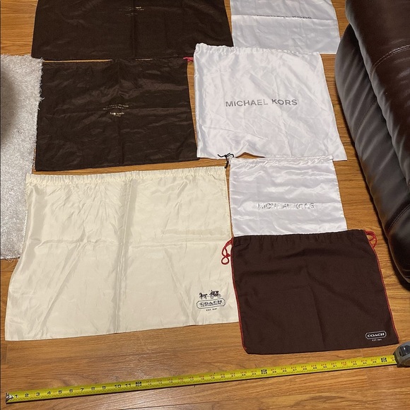 Assorted dust bag sm, md, lg and different colors - Picture 1 of 1